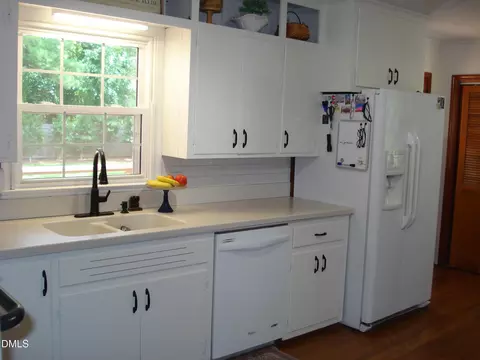 Kitchen - 1502 Wellons Ave, Dunn, NC 28334 photo 2 of 3