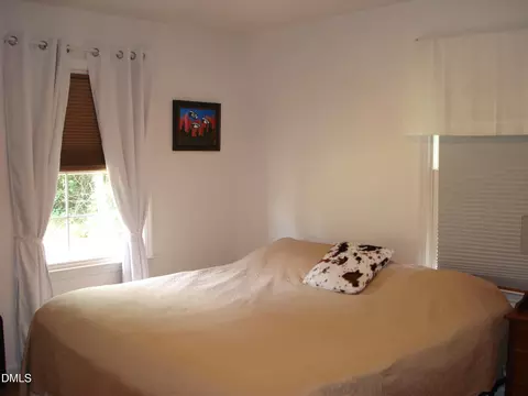 Bedroom - 1502 Wellons Ave, Dunn, NC 28334 photo 2 of 3