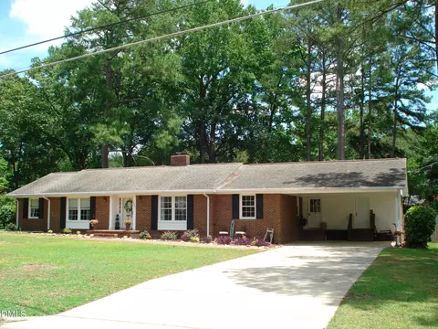 1502 Wellons Ave, Dunn, NC 28334