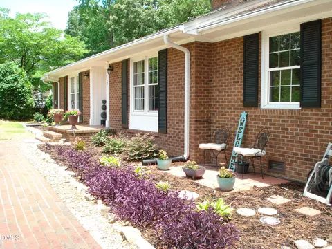 Exterior - 1502 Wellons Ave, Dunn, NC 28334 photo 4 of 16