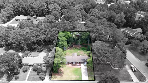 View/Area - 1502 Wellons Ave, Dunn, NC 28334 photo 2 of 4