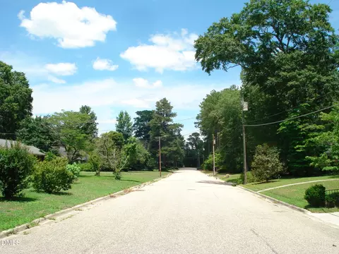 Exterior - 1502 Wellons Ave, Dunn, NC 28334 photo 2 of 16