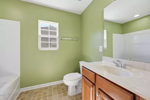 Bath - 3613 Turquoise Dr, Durham, NC 27703 photo 1 of 3