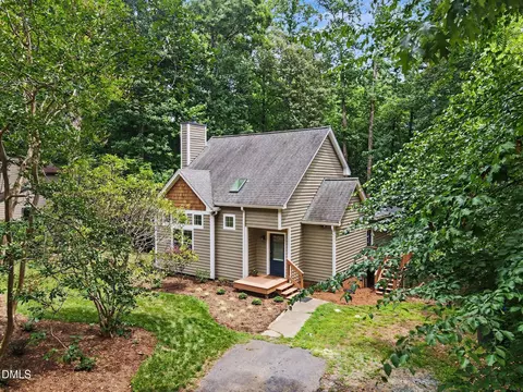 604 Bolin Creek Dr, Carrboro, NC 27510