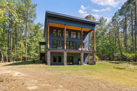 Exterior - 2529 Baptist Rd, Durham, NC 27703 photo 2 of 14