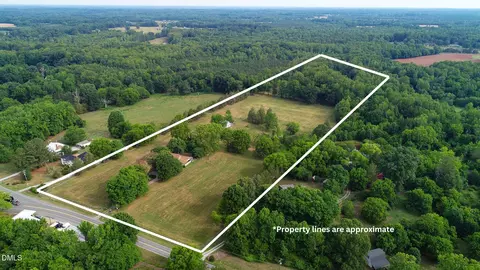 9502 Hurdle Mills Rd, Hurdle Mills, NC 27541