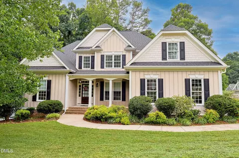 136 Windsong Dr, Pittsboro, NC 27312