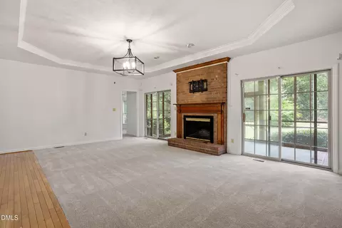 Living - 20 Senter Ln, Bunnlevel, NC 28323 photo 2 of 3