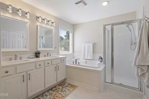 Bath - 1482 Big Leaf Loop, Apex, NC 27502 photo 1 of 2