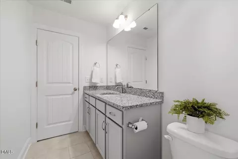 Bath - 309 Lionel St, Durham, NC 27705 photo 4 of 4