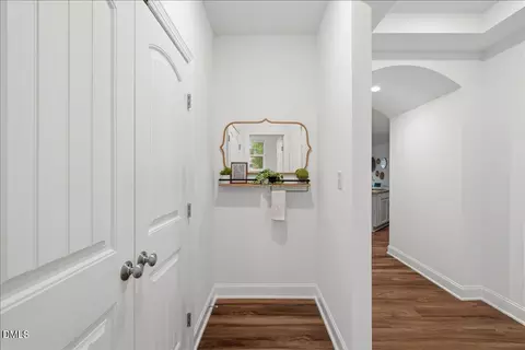 Entry Way - 309 Lionel St, Durham, NC 27705 photo 3 of 5