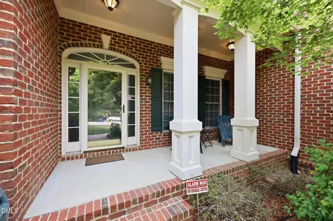 1524 Wood Spring Ct, Raleigh, NC 27614