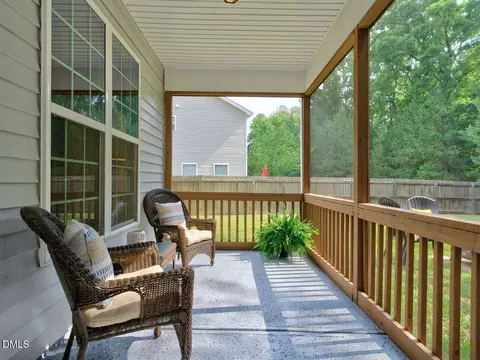Exterior - 125 Lodestone Dr, Durham, NC 27703 photo 5 of 8