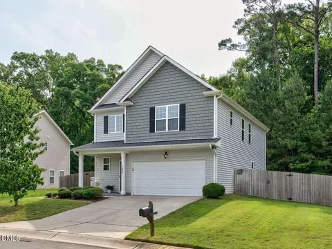 Exterior - 125 Lodestone Dr, Durham, NC 27703 photo 2 of 8
