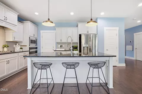 542 Beacon Ridge Blvd, Chapel Hill, NC 27516