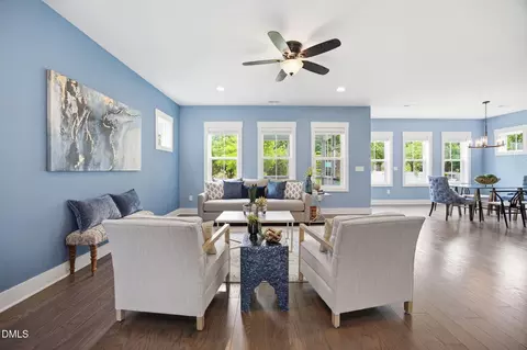542 Beacon Ridge Blvd, Chapel Hill, NC 27516