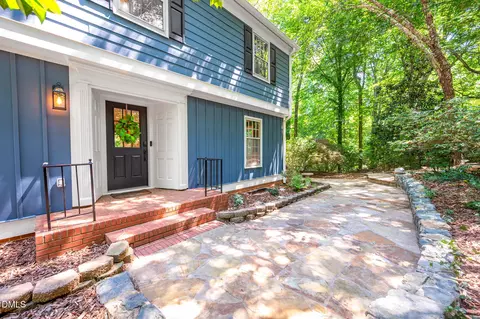811 Kings Mill Rd, Chapel Hill, NC 27517
