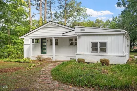 210 Wilmot Dr, Raleigh, NC 27606