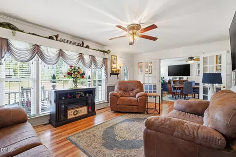 Living - 403 W Eason St, Macclesfield, NC 27852 photo 1 of 2