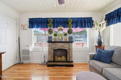 Living - 403 W Eason St, Macclesfield, NC 27852 photo 2 of 2