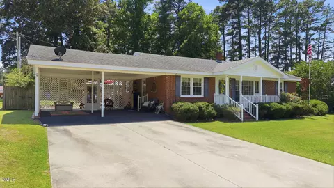 Other - 403 W Eason St, Macclesfield, NC 27852 photo 2 of 8