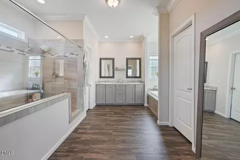 Bath - 361 Camelia Rd, Benson, NC 27504 photo 3 of 5