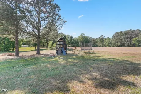 Exterior - 361 Camelia Rd, Benson, NC 27504 photo 6 of 7