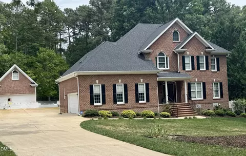 10108 Clairbourne Pl, Raleigh, NC 27615