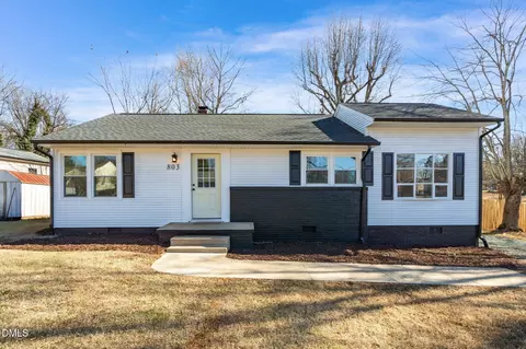 803 Oakley St, Graham, NC 27253