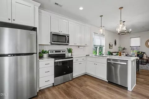 304 Jesmond St, Durham, NC 27707