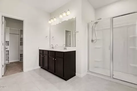 Bath - 1113 Shadow Shade Dr, Wake Forest, NC 27587 photo 1 of 2