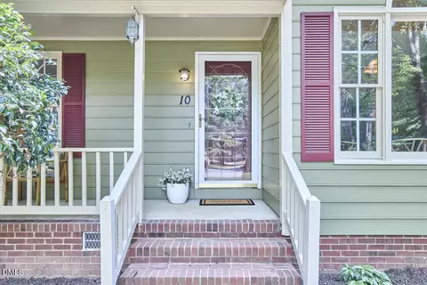Exterior - 10 Cedar Bluff Ct, Durham, NC 27704 photo 4 of 14