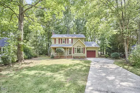 Exterior - 10 Cedar Bluff Ct, Durham, NC 27704 photo 3 of 14