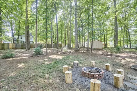 Exterior - 10 Cedar Bluff Ct, Durham, NC 27704 photo 12 of 14