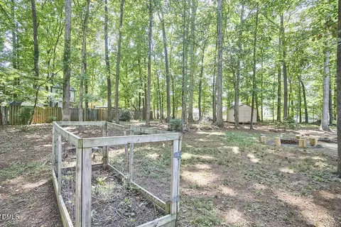 Exterior - 10 Cedar Bluff Ct, Durham, NC 27704 photo 11 of 14