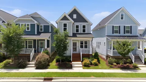 414 Shadow Falls Dr, Wendell, NC 27591