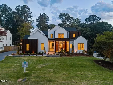 5301 Inglewood Ln, Raleigh, NC 27609