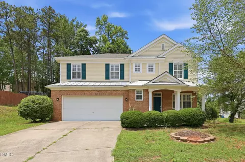 117 Woodtrellis Ct, Durham, NC 27703