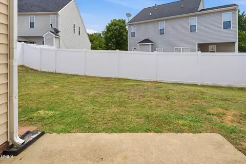 Exterior - 2708 Red Ruby Ln, Raleigh, NC 27610 photo 2 of 5