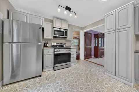 Kitchen - 3918 Cheek Rd, Durham, NC 27704 photo 3 of 5