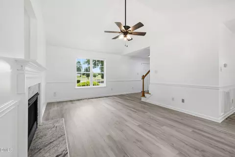 Living - 433 Rosa Cir, Willow Spring, NC 27592 photo 1 of 4