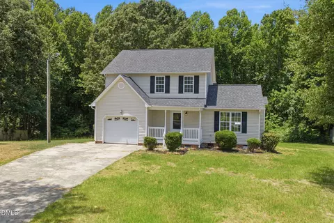 Exterior - 433 Rosa Cir, Willow Spring, NC 27592 photo 3 of 9