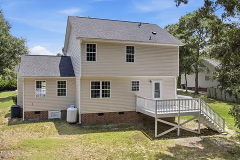 Exterior - 433 Rosa Cir, Willow Spring, NC 27592 photo 8 of 9