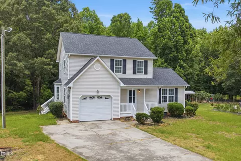 Exterior - 433 Rosa Cir, Willow Spring, NC 27592 photo 2 of 9