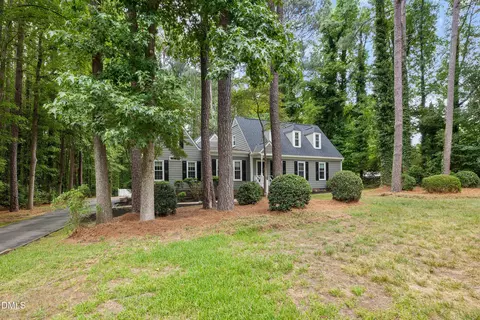 4004 Westwood Ln, Apex, NC 27539
