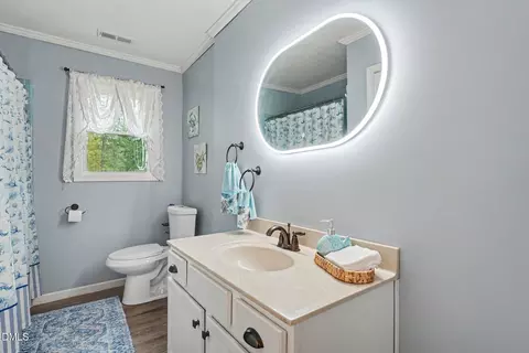 Bath - 211 Brookside Dr, Smithfield, NC 27577 photo 2 of 3