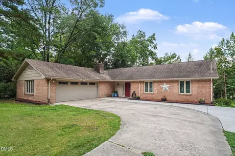 Exterior - 211 Brookside Dr, Smithfield, NC 27577 photo 5 of 7