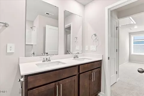 Bath - 1429 Hatteras Rd, Durham, NC 27704 photo 2 of 2