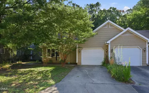 4217 Pin Oak Dr, Durham, NC 27707