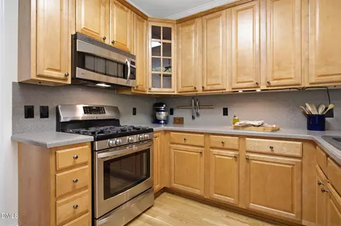 3236 Summer Oaks Dr, Apex, NC 27539